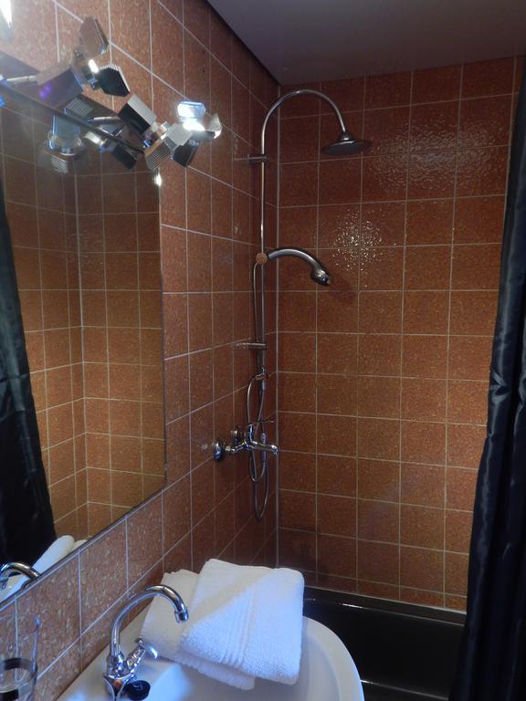 Hotel Le Martin Pecheur Fauvillers Phòng bức ảnh
