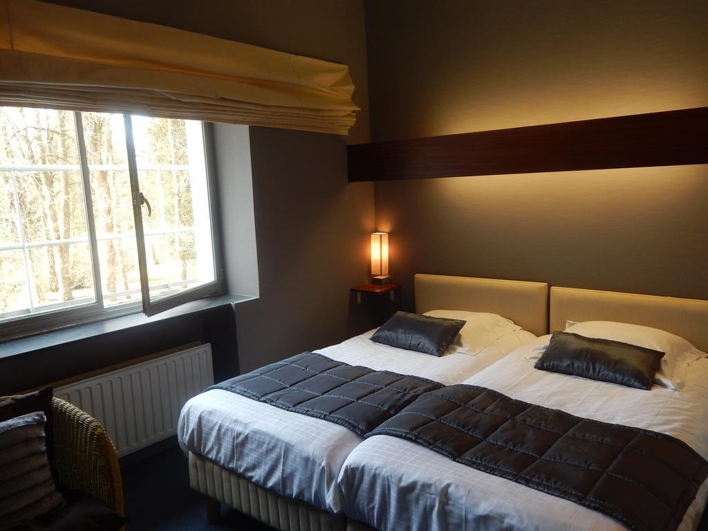 Hotel Le Martin Pecheur Fauvillers Phòng bức ảnh