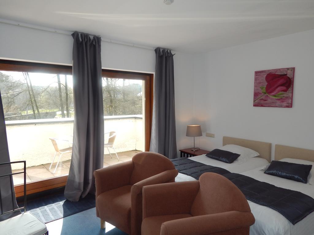 Hotel Le Martin Pecheur Fauvillers Phòng bức ảnh