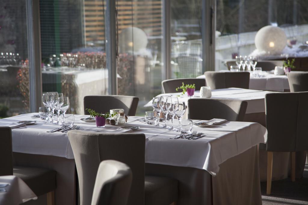 Hotel Le Martin Pecheur Fauvillers Ngoại thất bức ảnh